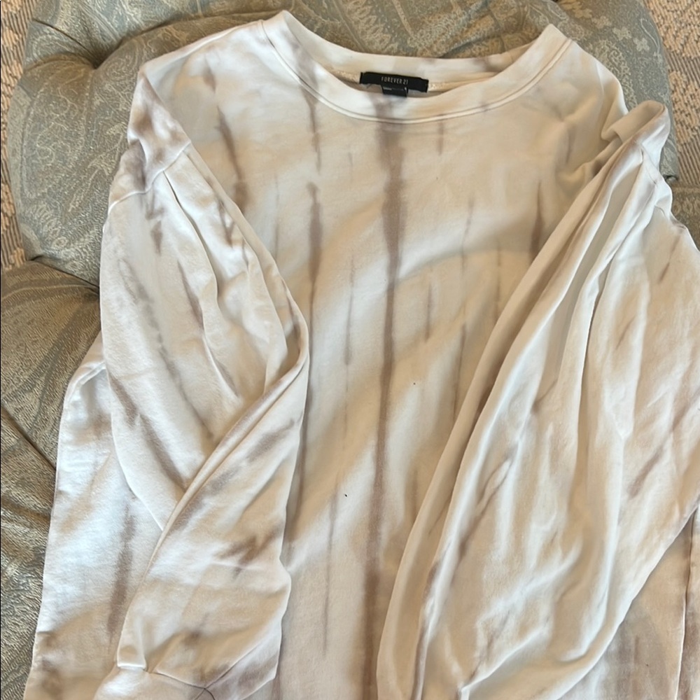 Forever 21 Tie-Dye Sweatshirt
